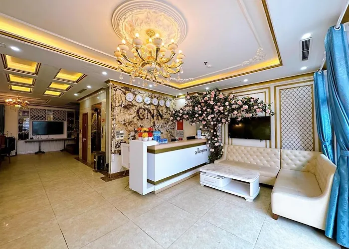 Cnn Hotel 3*