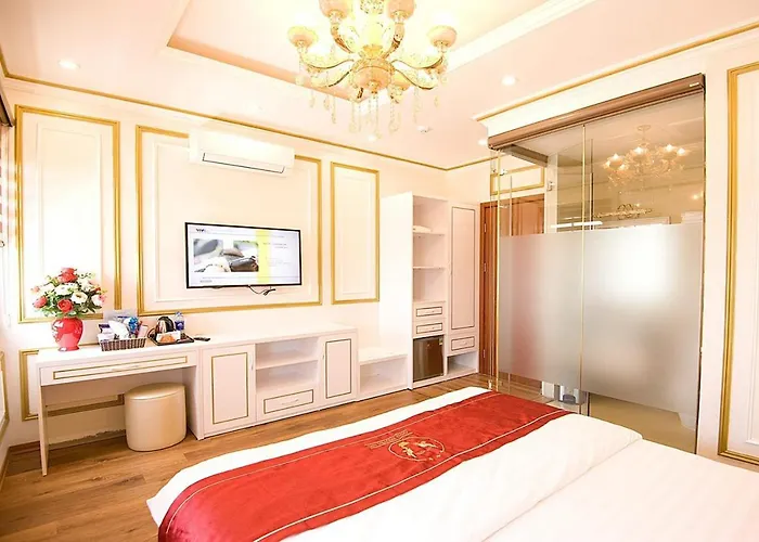 Cnn Hotel Ha Long