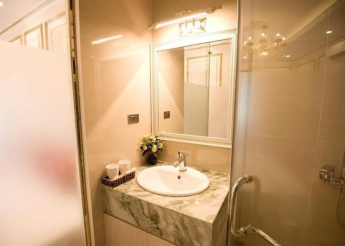 Hotel Cnn Ha Long